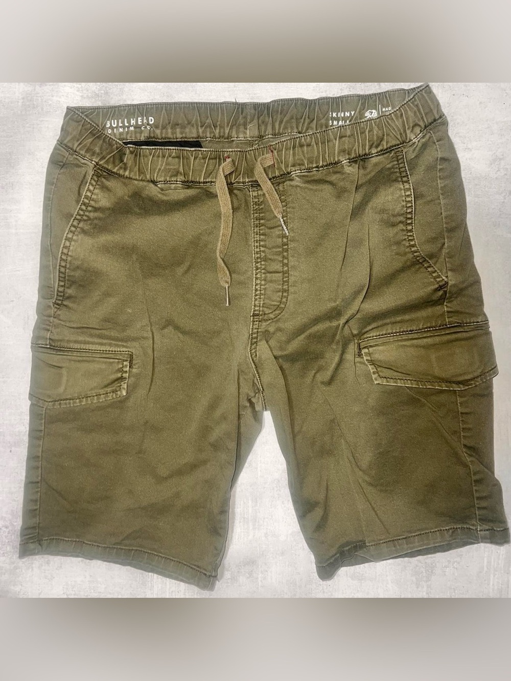 Bullhead Olive Green Cargo Knit Shorts for Men